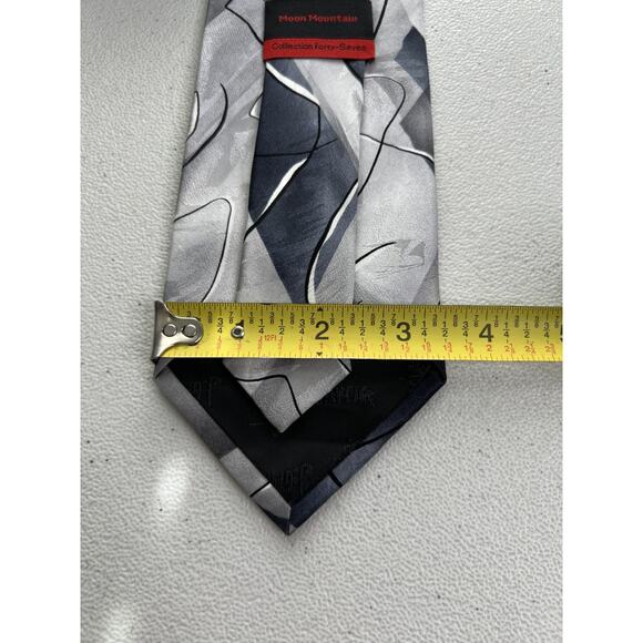 J. Garcia Moon Mountain Gray, Black Abstract Pattern 100% Silk Tie NWOT - Picture 8 of 9
